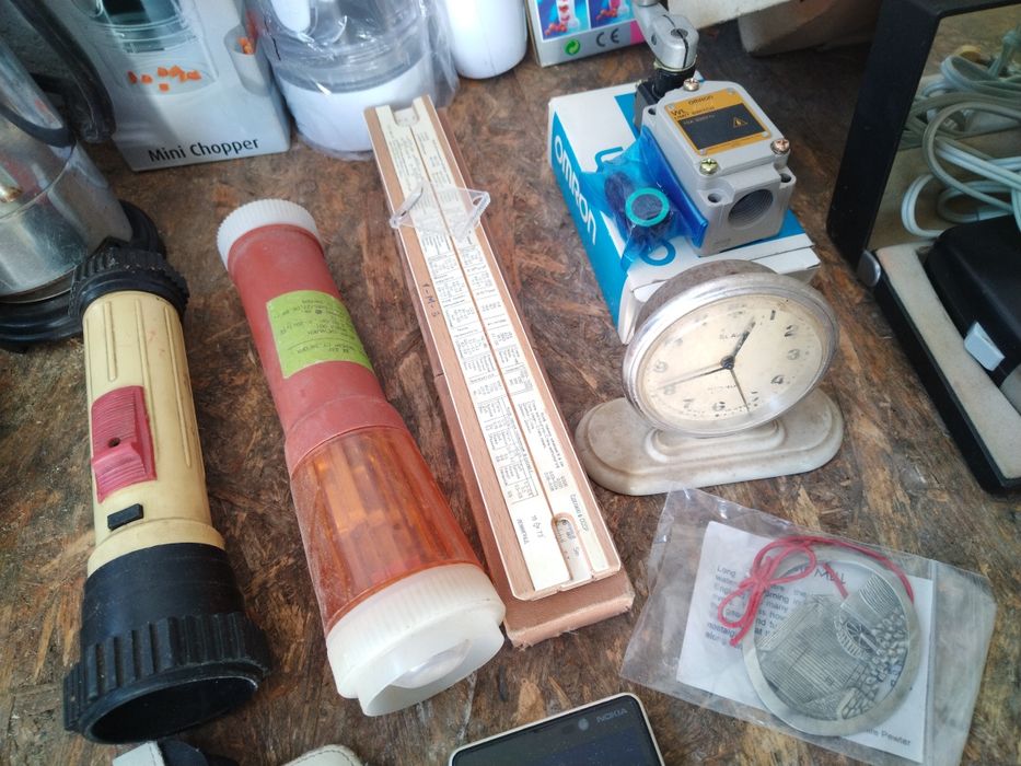 Ретру колекционерски вещи социализма НРБ ГДР СССР
Продавам следните ре