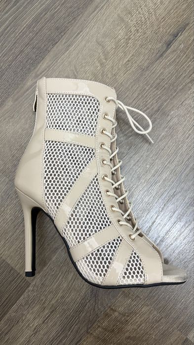 Туфли для танцев High heels