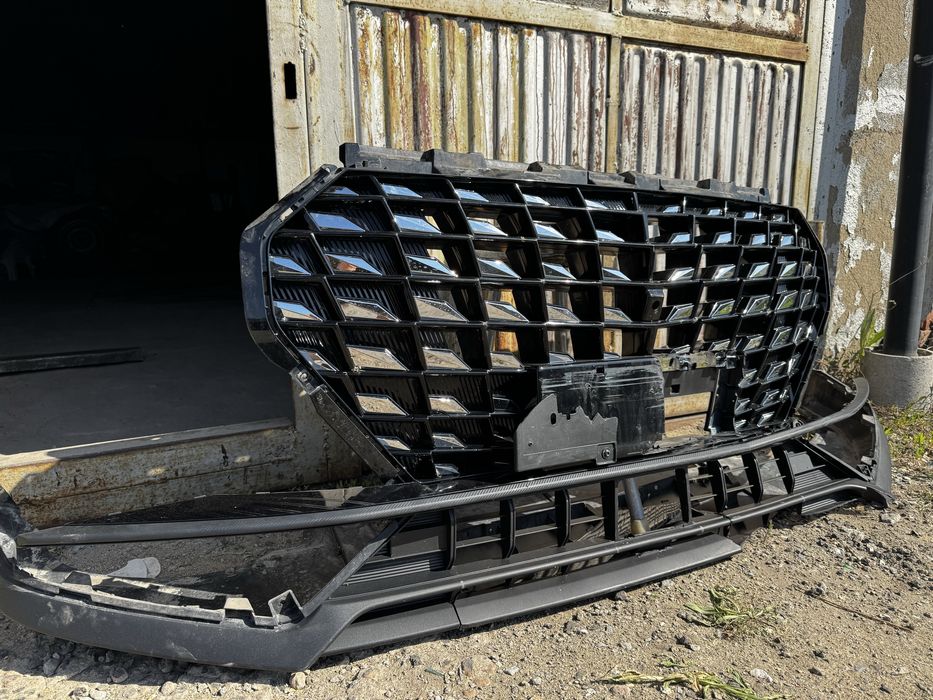 Решетка радиатора Jetour X70 plus