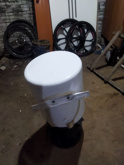 Водонагреватель Аристон