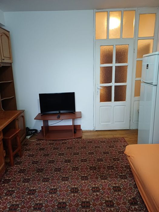 Garsonieră mobilată, parter, Str. Nicolae Bălcescu, Bistrița, 150 €