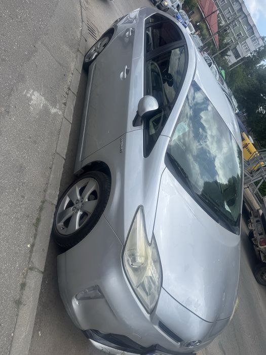 TOYOTA Prius 2013 — imagine 3