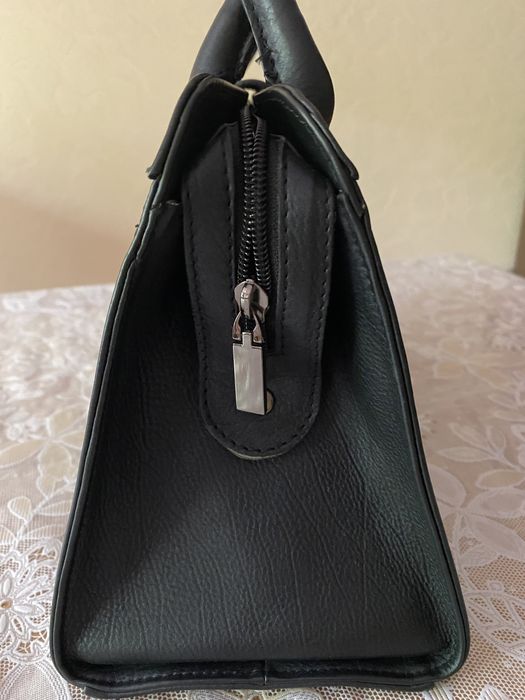 Дамская сумка Academia