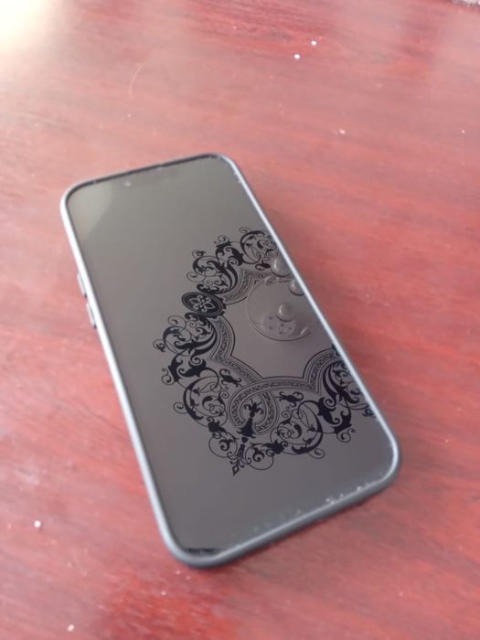 Айфон 14 128гб Сатылады срочно