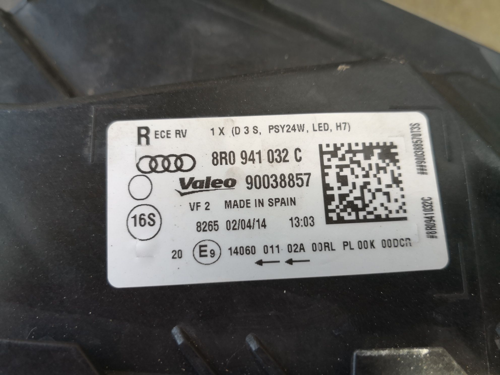 Фар Audi Q5 SQ5 LED Bi-Xenon Face/Фар Ауди Кю5 Оригинален гр. Шумен ...