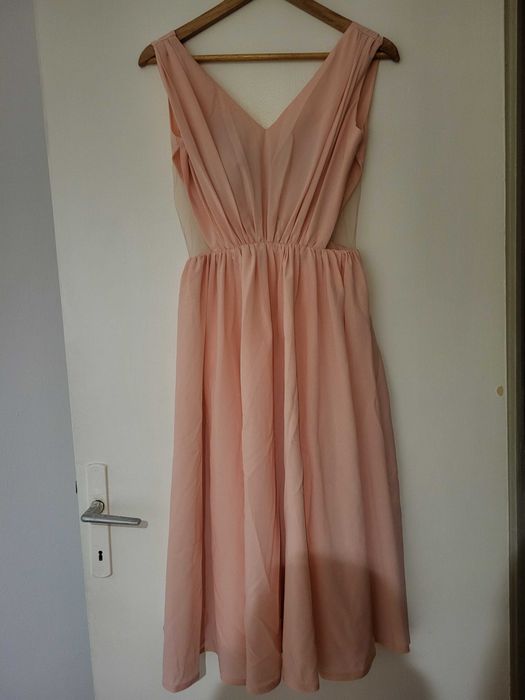 Rochie dama roz.