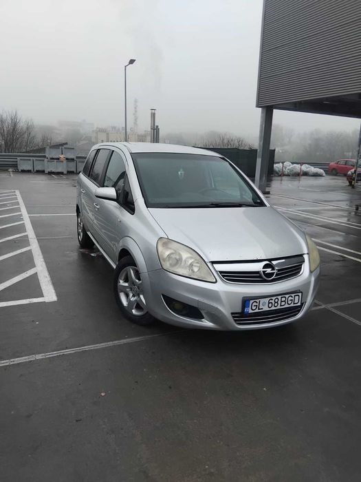 Vand Opel Zafira 1.9cdti-2008,7 locuri, km reali