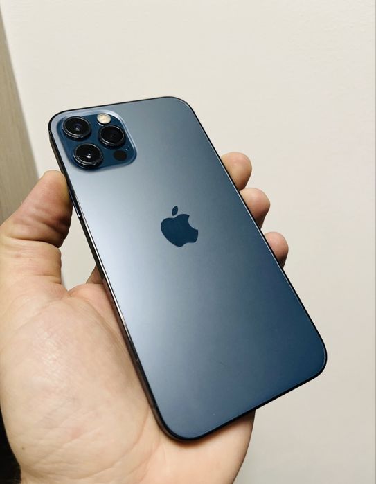 iPhone 12 PRO / 256 GB / 99% Battery