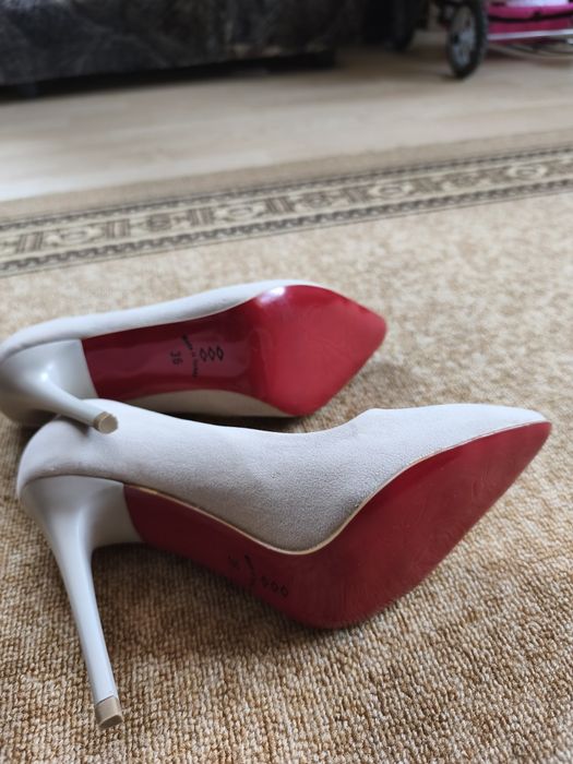 Дамски обувки 36 номер