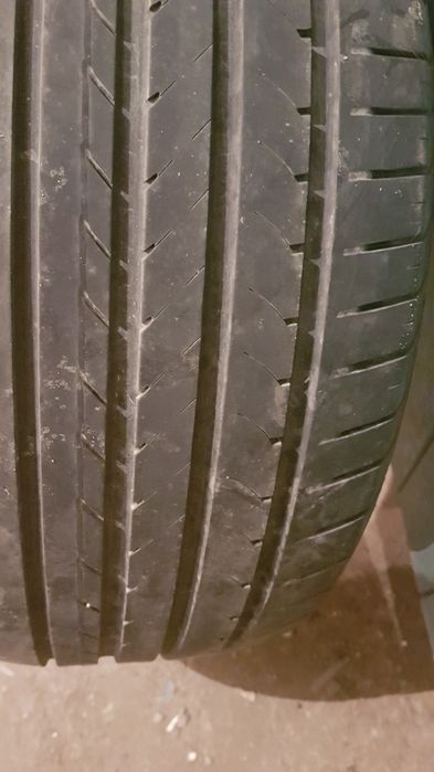 Продавам гуми GOOD YEAR 17