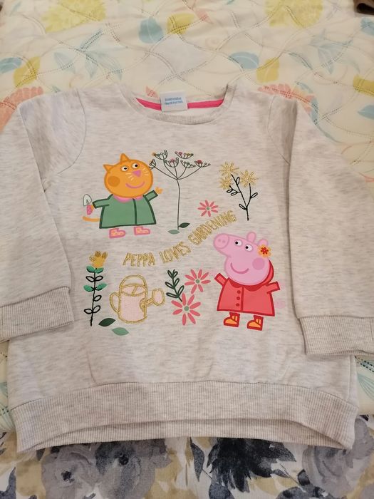 Продавам детски жилетки и пуловери