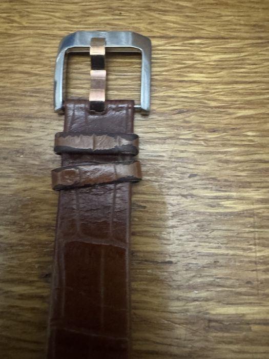 Продам наручные часы