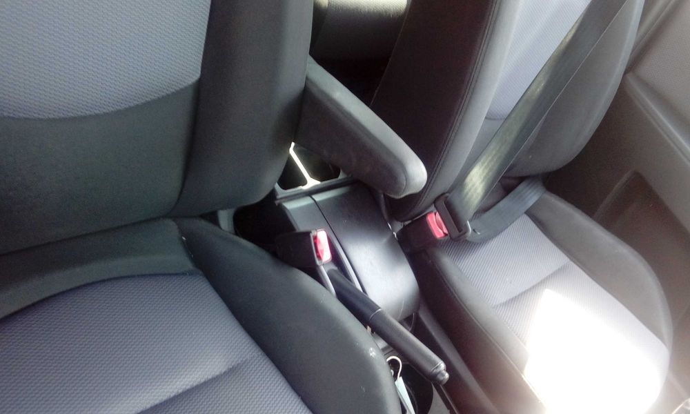 На Части Мазда 5 Mazda 2.0d 143к.с