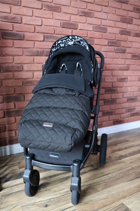 CARUCIOR Cosatto Wow 3 + SCAUN AUTO Cosatto All in All Ultra 360