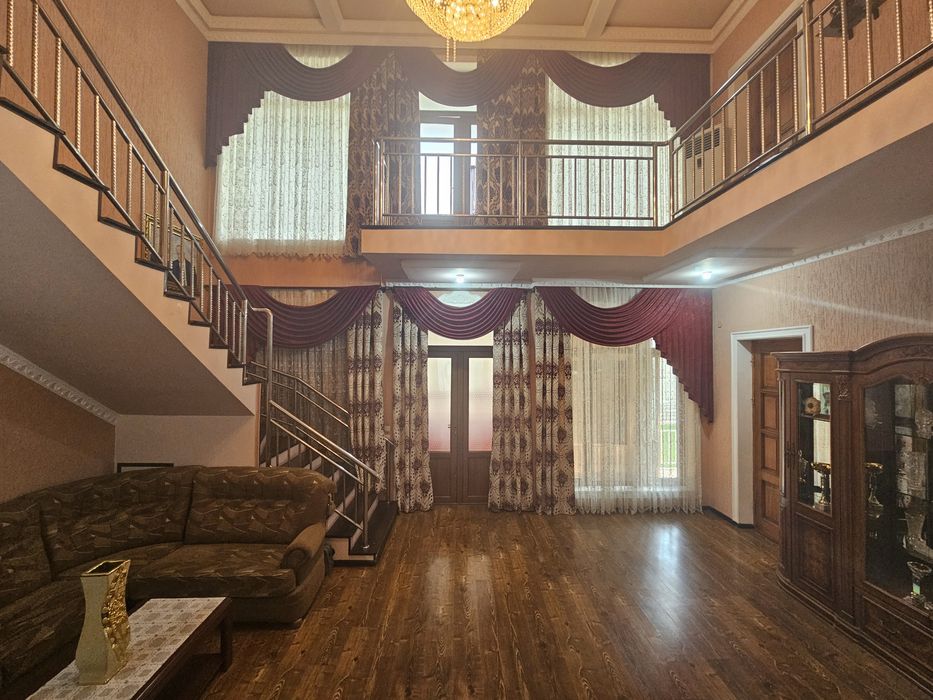 Дурмон махалласи евроуй 6 хона 6 сотих.