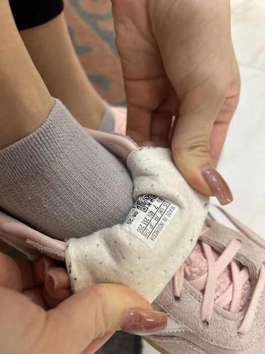 Кроссовки adidas gazzele