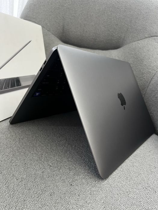 Mackbook pro 2020 16/512 GB