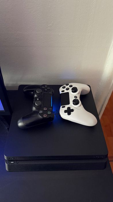 Consola PlayStation 4 - SLIM - 1 TB