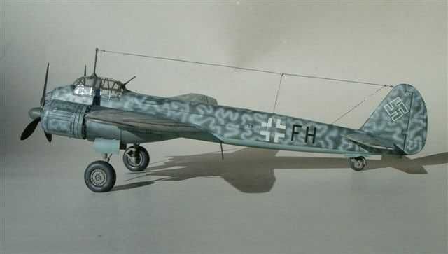 Сборная модель самолета Юнкерс Ju 88 (Italeri. 1:72)