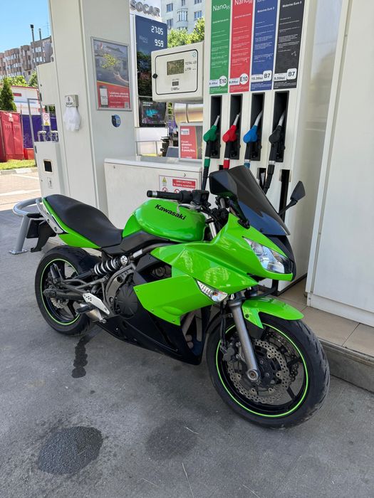 Kawasaki er6f limitat a2