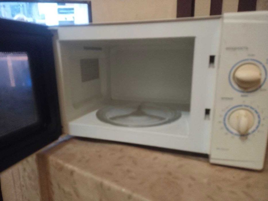 Микроволновка LG