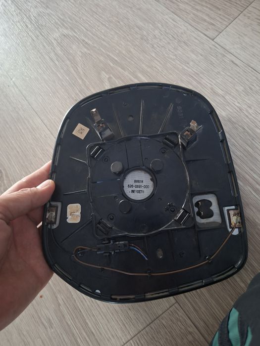 Зеркало Toyota cruiser 200