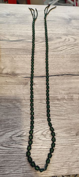 Coliere din imitație citrin și  mărgele negre/verzi