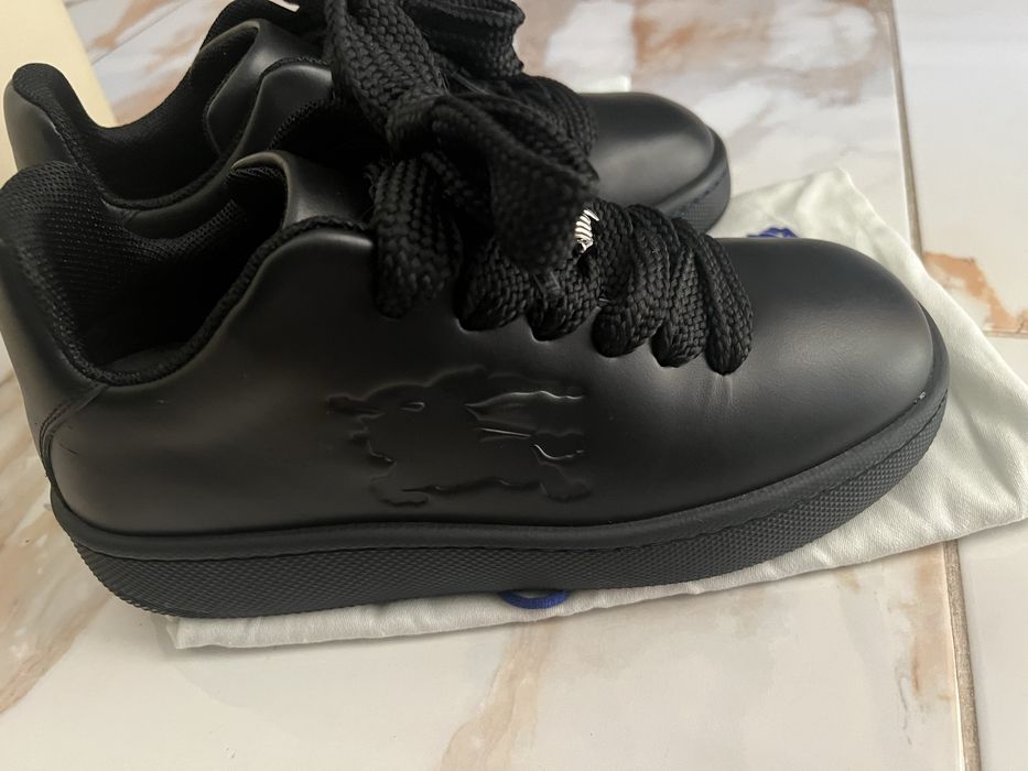 Burberry -обувки