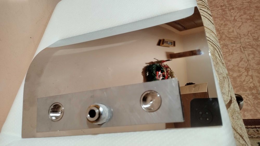 Каскада за душ система неизползвана