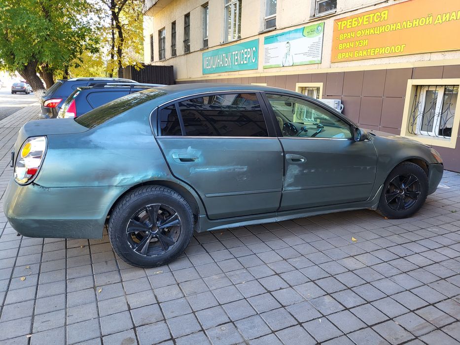 Продам машина Nissan Altima