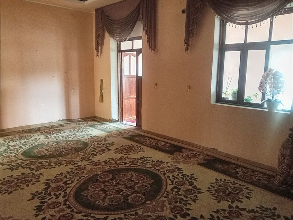 Кармана туманида 5 хонали ховли сотилади