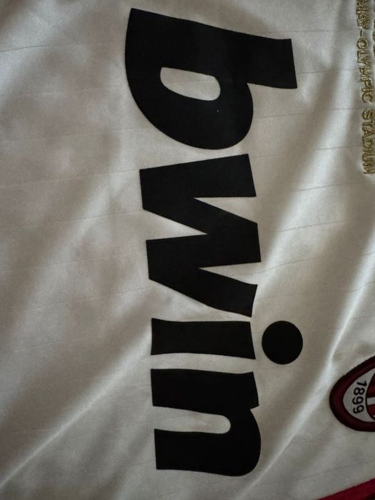 Футболка спортивная