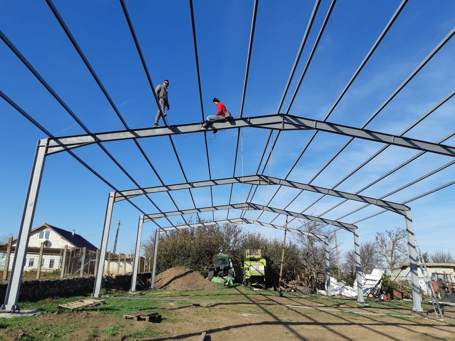 Vand hala metalica 10x26 doar structura sau completa dar si alte dimen