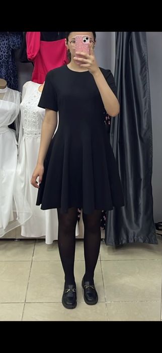 Черное платье под фартук