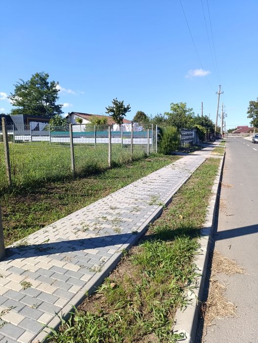 Teren de vânzare