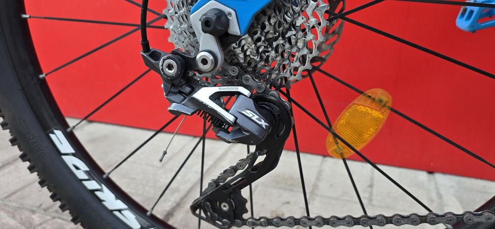 В-тwin - ST 560 S 26ц. 3х10 М разм. Нов.