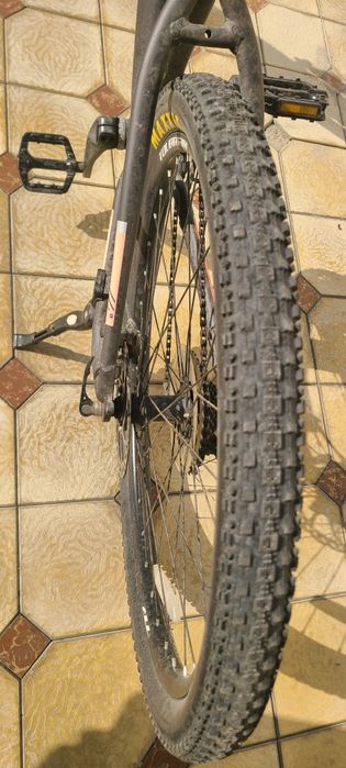 TOURREN MAXXIS 28 velosiped original