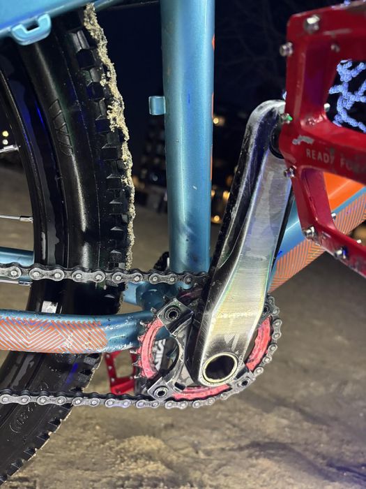 Продаваме Drag  C1 custom