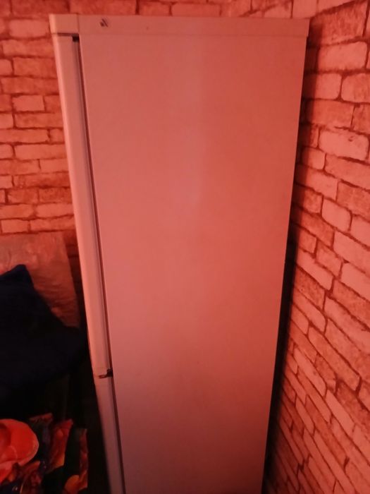 INDESIT холодильник