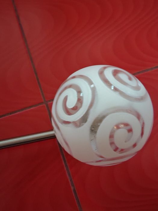 Lustra reglabila led