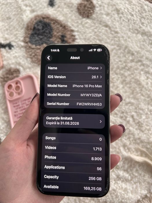 iPhone 16 Pro Max 256 GB, 100% baterie