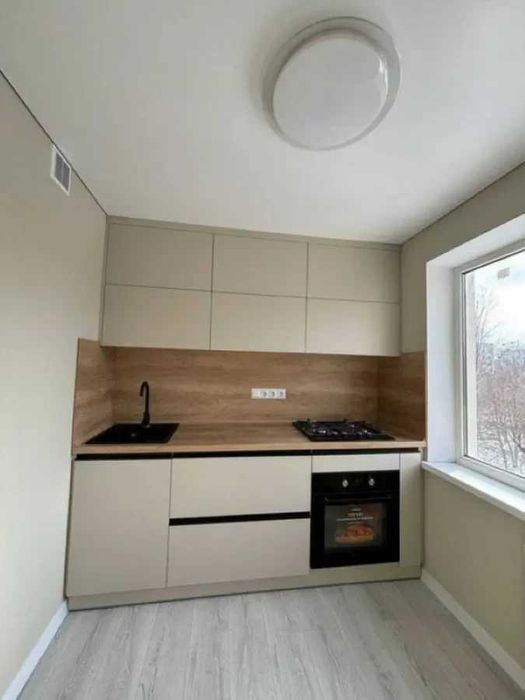 Дава се под наем Двустаен апартамент в София, Зона Б-18 - 54 кв.м за 612 € - Снимка #2