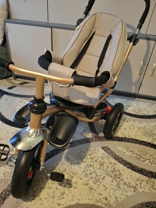 Триколка Chipolino Bolid