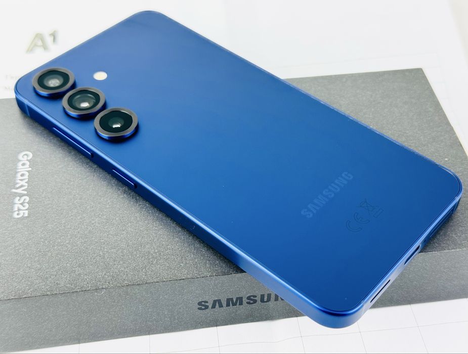 НОВ! Samsung Galaxy S25 5G 128GB 12RAM Navy 2г. Гаранция!