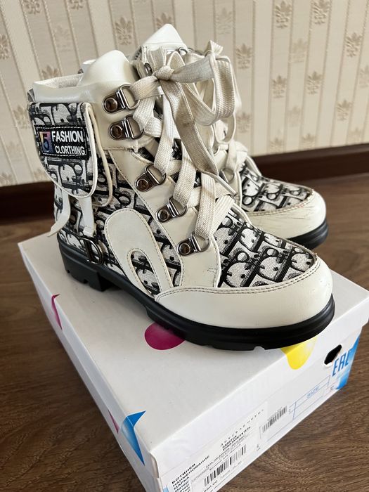 Ботинки, демисезонные на девочек