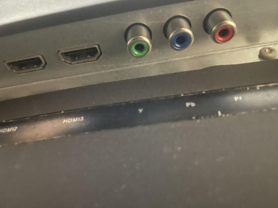 Продам телевизор хороший