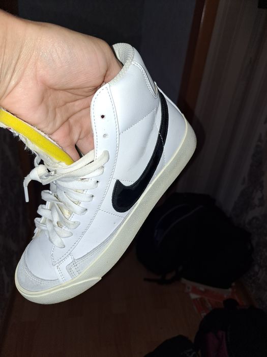 Кеды Nike покупала за 25000тг