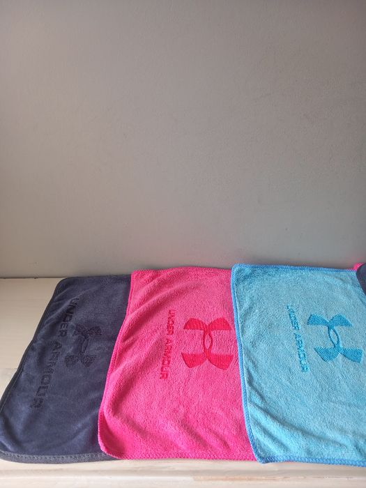 Under Armour кърпа за фитнес  хавлия спорт