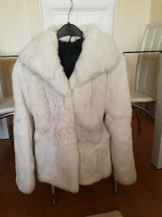 Кожено палто от заек