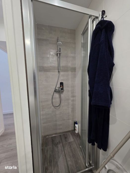 Apartament 3 camere decomandate, zona Campului